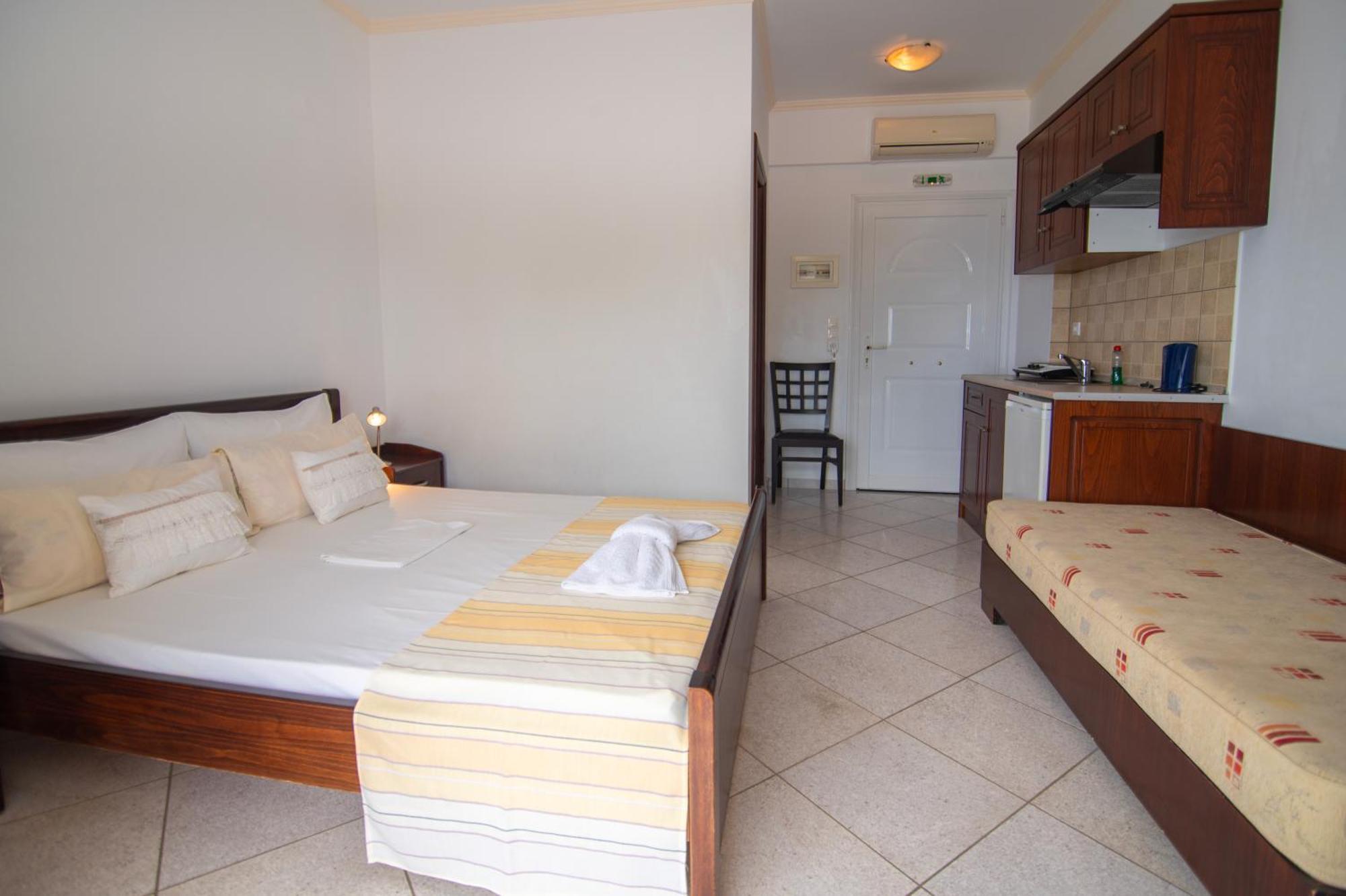 Hotelsunnybeachgr Perdika  Exterior photo